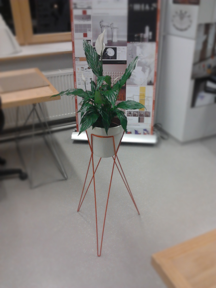Wire Flower Pot Stand